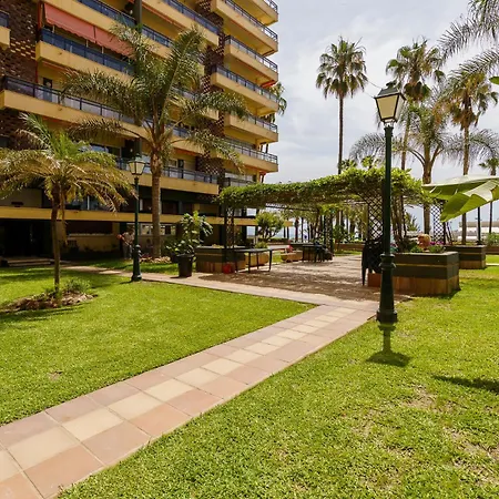 Apartamento 1st Line From The Beach, Views, Pool, Parking Torremolinos
