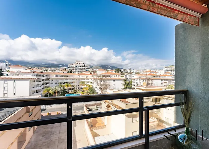 1st Line From The Beach, Views, Pool, Parking Apartment *