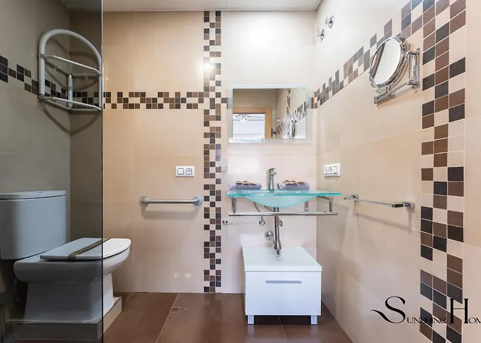 1st Line From The Beach, Views, Pool, Parking Apartment