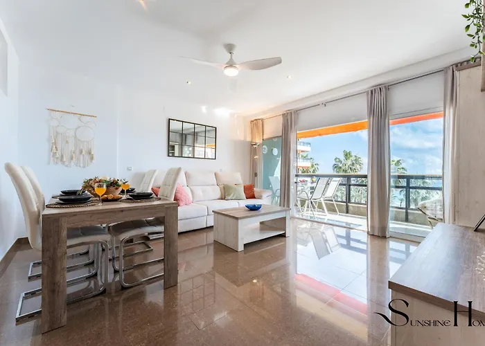 Apartment 1st Line From The Beach, Views, Pool, Parking *