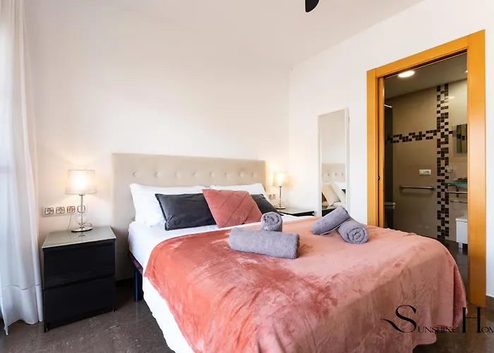 1st Line From The Beach, Views, Pool, Parking Apartment