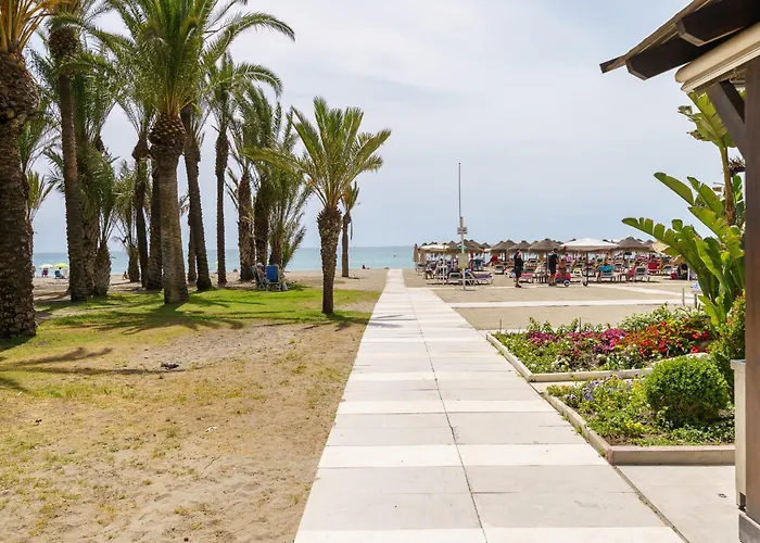 1st Line From The Beach, Views, Pool, Parking Апартаменты Торремолинос